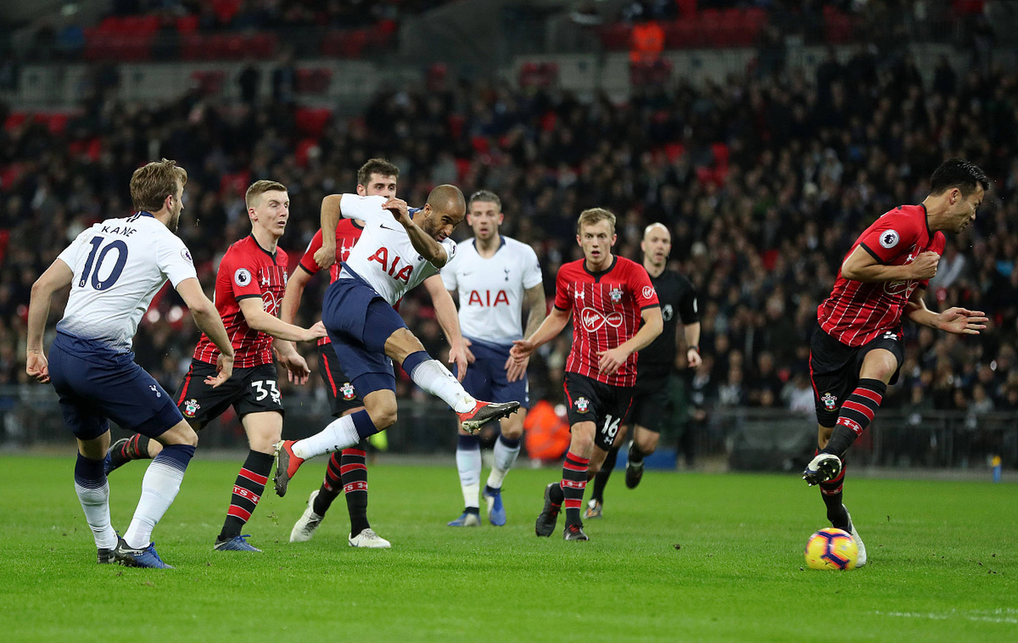 曼联首发及 曼联首发及